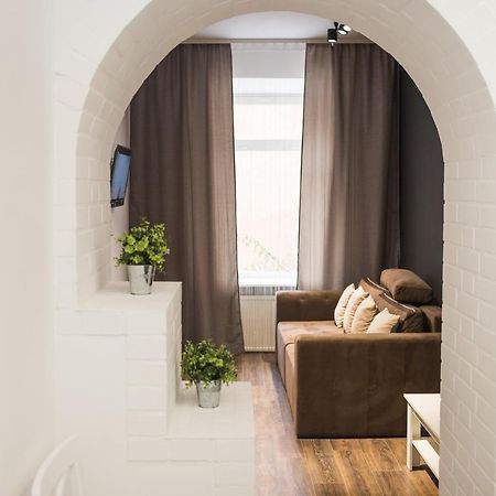 לבוב Modern Apartment מראה חיצוני תמונה
