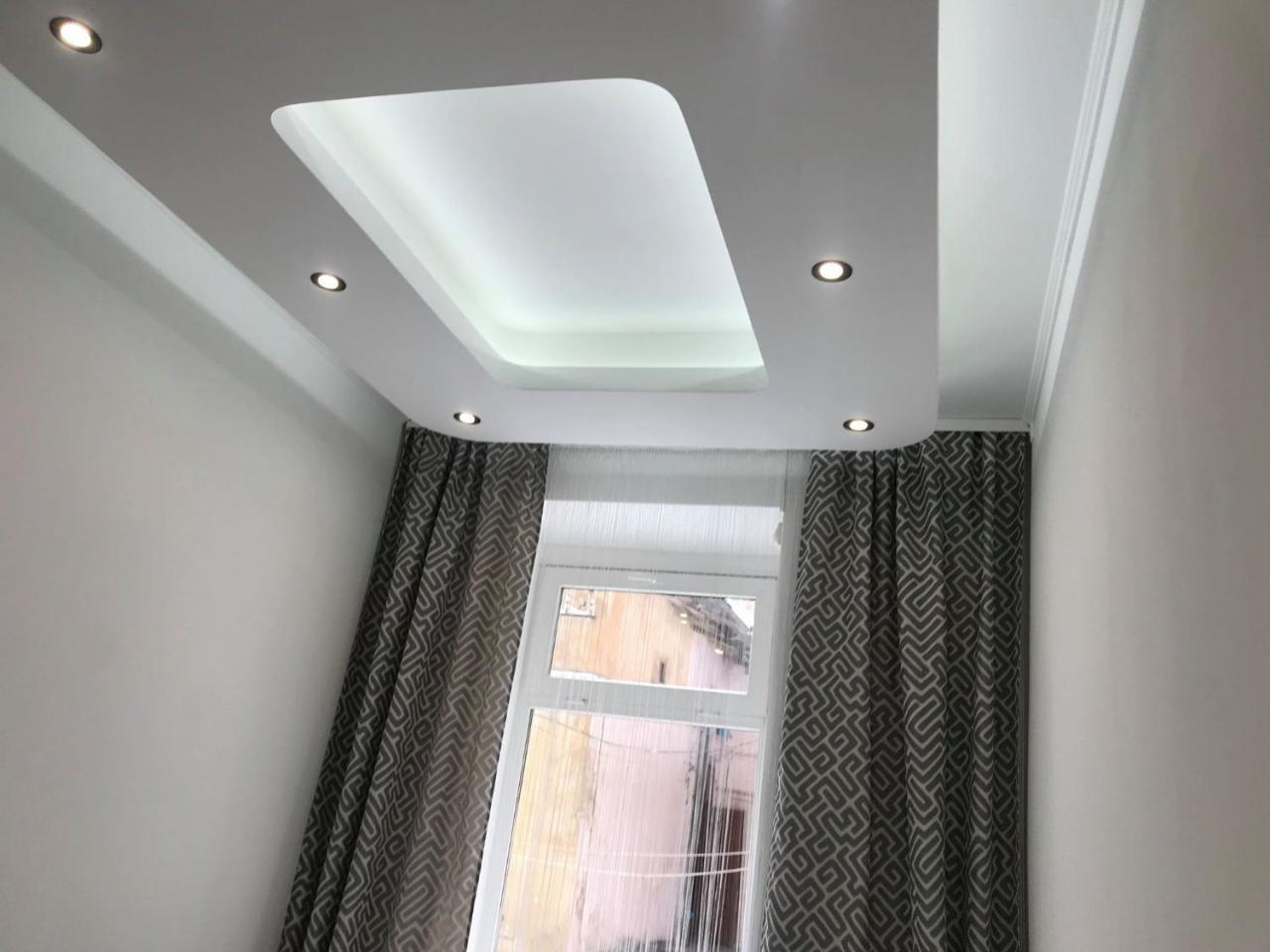 לבוב Modern Apartment מראה חיצוני תמונה