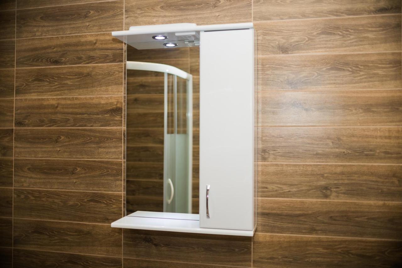 לבוב Modern Apartment מראה חיצוני תמונה
